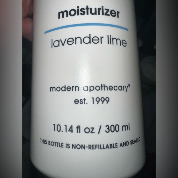 Set of 4- LATHER Lavender Lime Moisturizer- CLEAN PRODUCTS - Picture 2 of 3